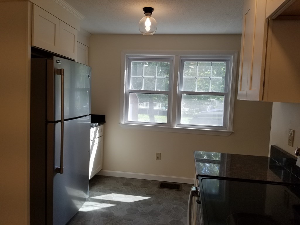 44 Ridge Road Athol, MA 01331 - Photo 10 of 41 Gallery Image 10
