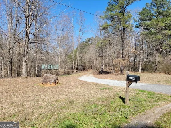 $2,300 | 6110 Matt Highway, Cumming, GA 30028