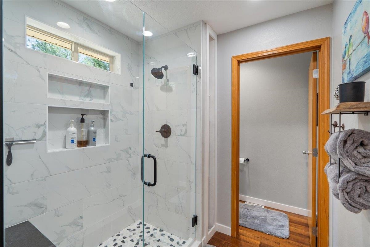 6910 North Harvard Road Newman Lake, WA 99025 - Photo 14 of 46