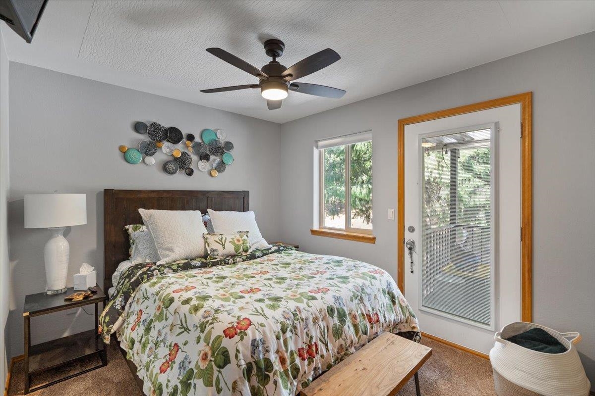 6910 North Harvard Road Newman Lake, WA 99025 - Photo 16 of 46