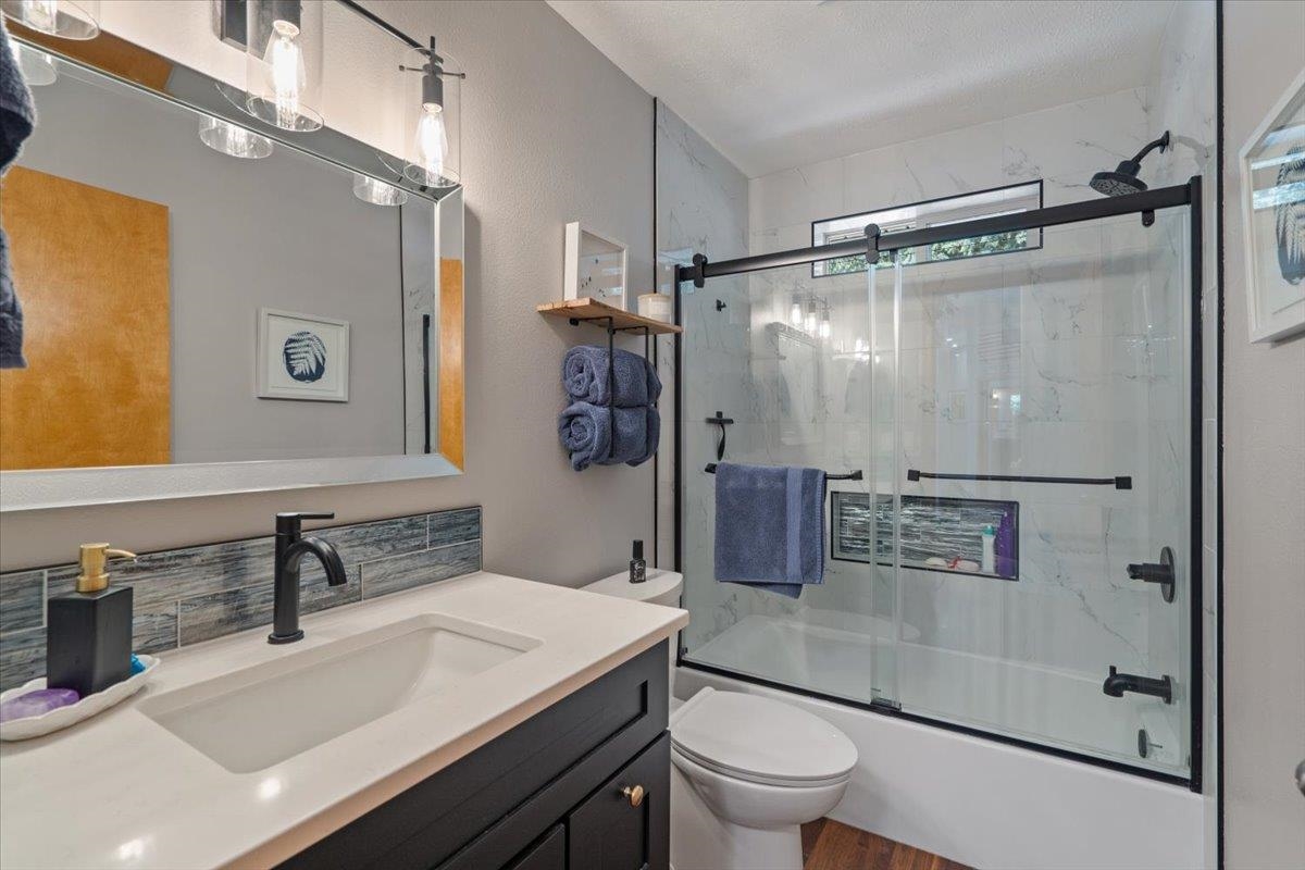 6910 North Harvard Road Newman Lake, WA 99025 - Photo 17 of 46