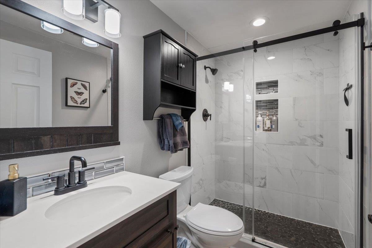 6910 North Harvard Road Newman Lake, WA 99025 - Photo 22 of 46