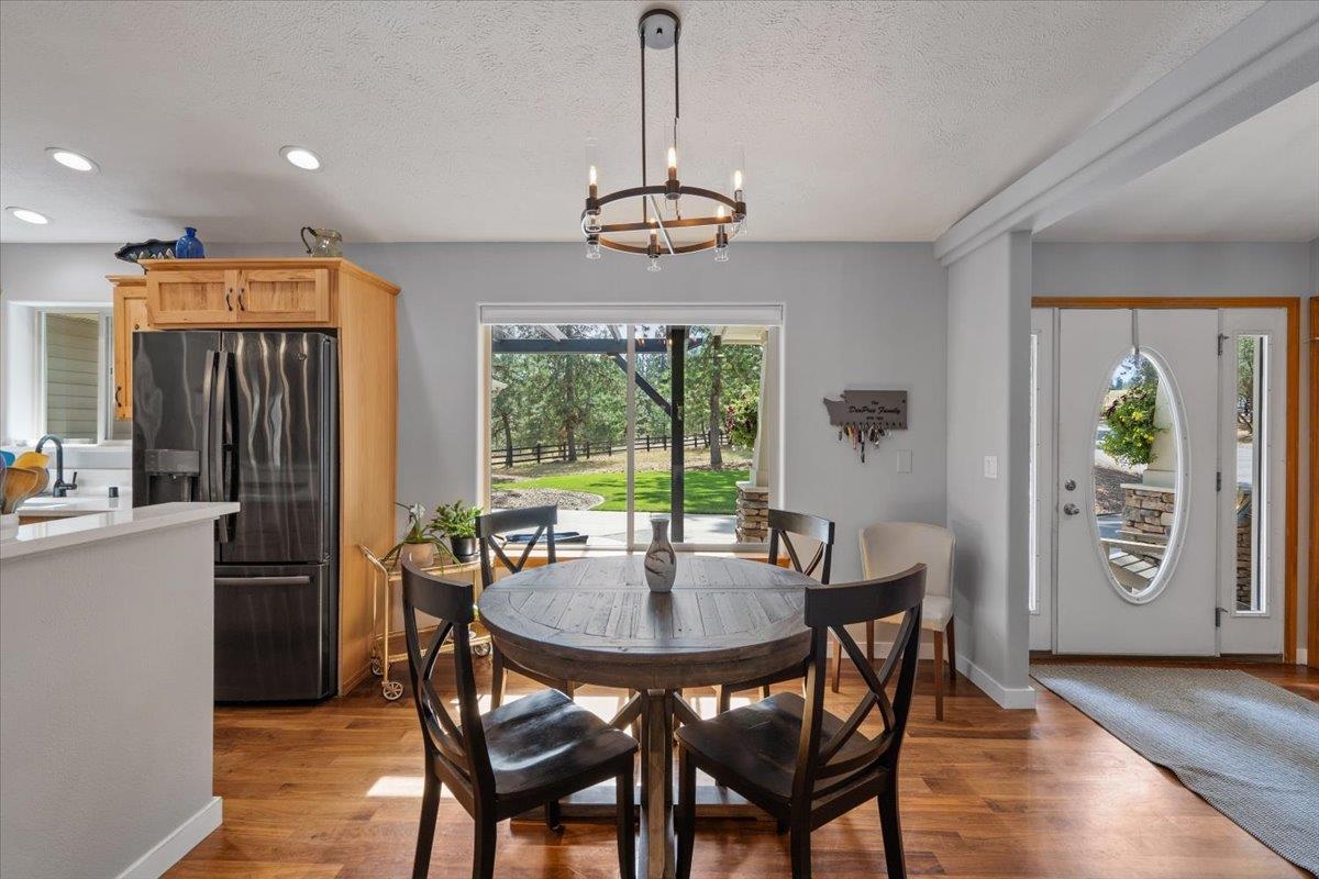 6910 North Harvard Road Newman Lake, WA 99025 - Photo 5 of 46