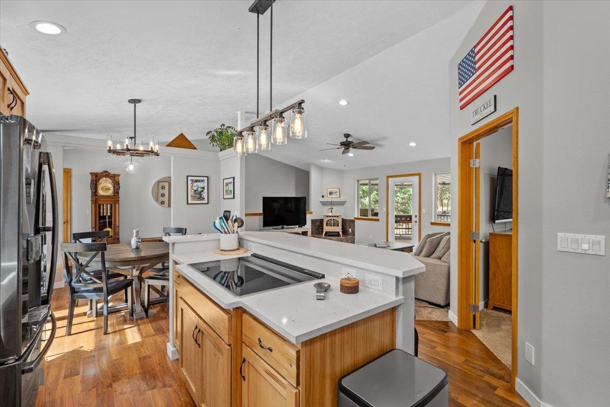 6910 North Harvard Road Newman Lake, WA 99025 - Photo 8 of 46