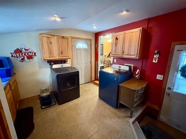 $200,000 | W7643 Poplar Road, Shawano, WI 54166