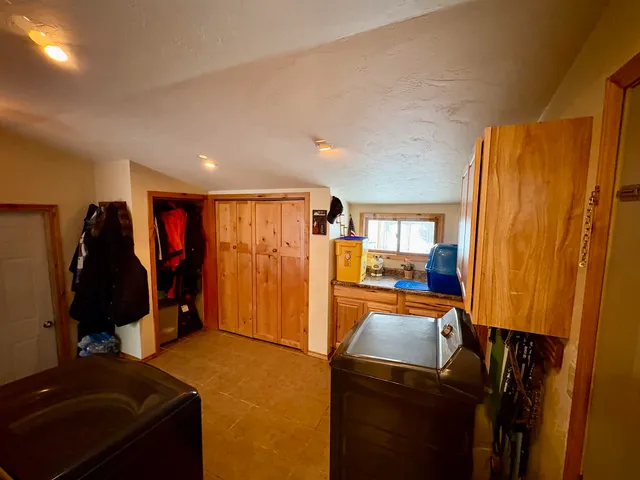 $200,000 | W7643 Poplar Road, Shawano, WI 54166