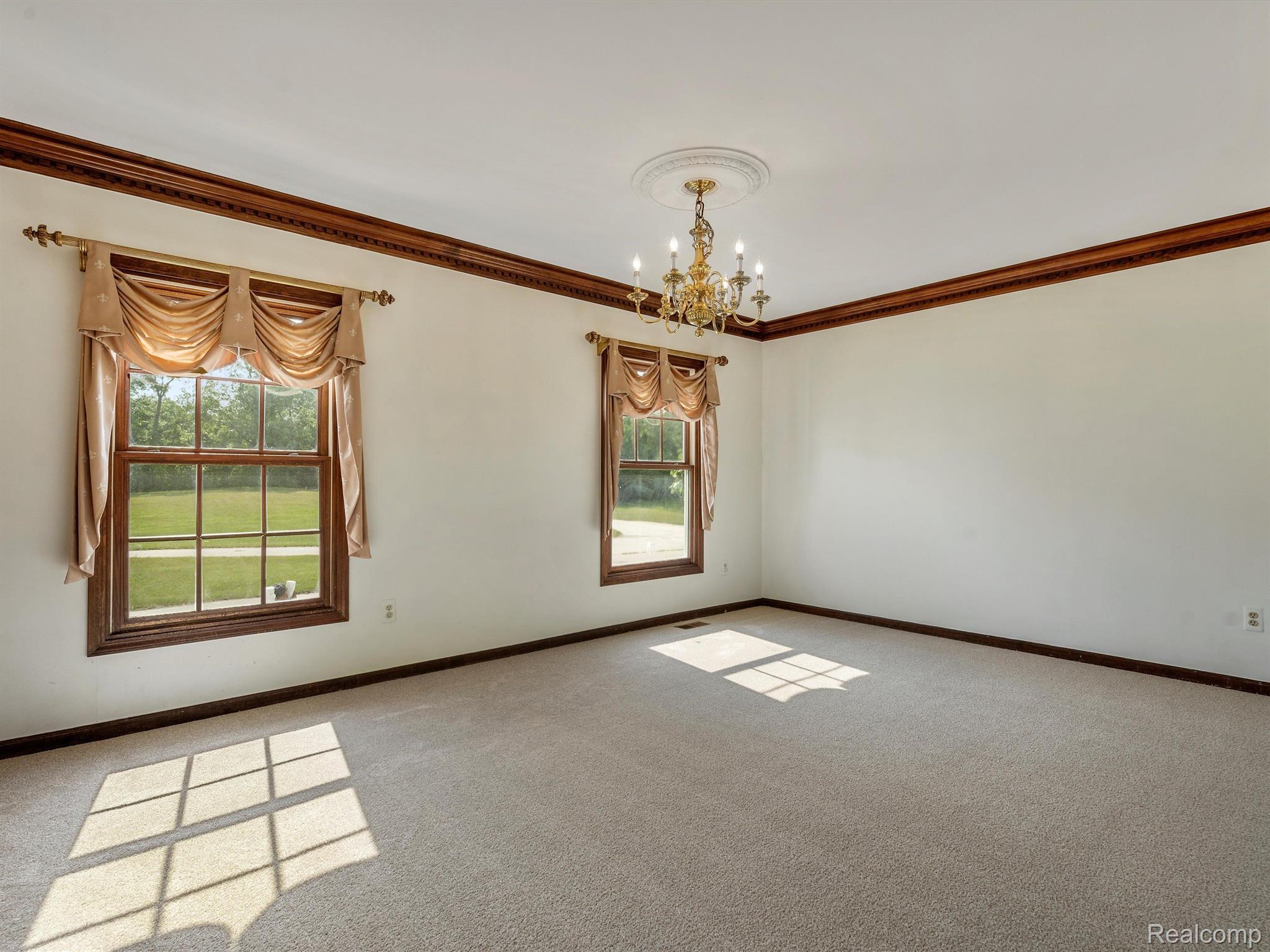 1693 Townsend Road Leonard, MI 48367 - Photo 9 of 38 Gallery Image 9