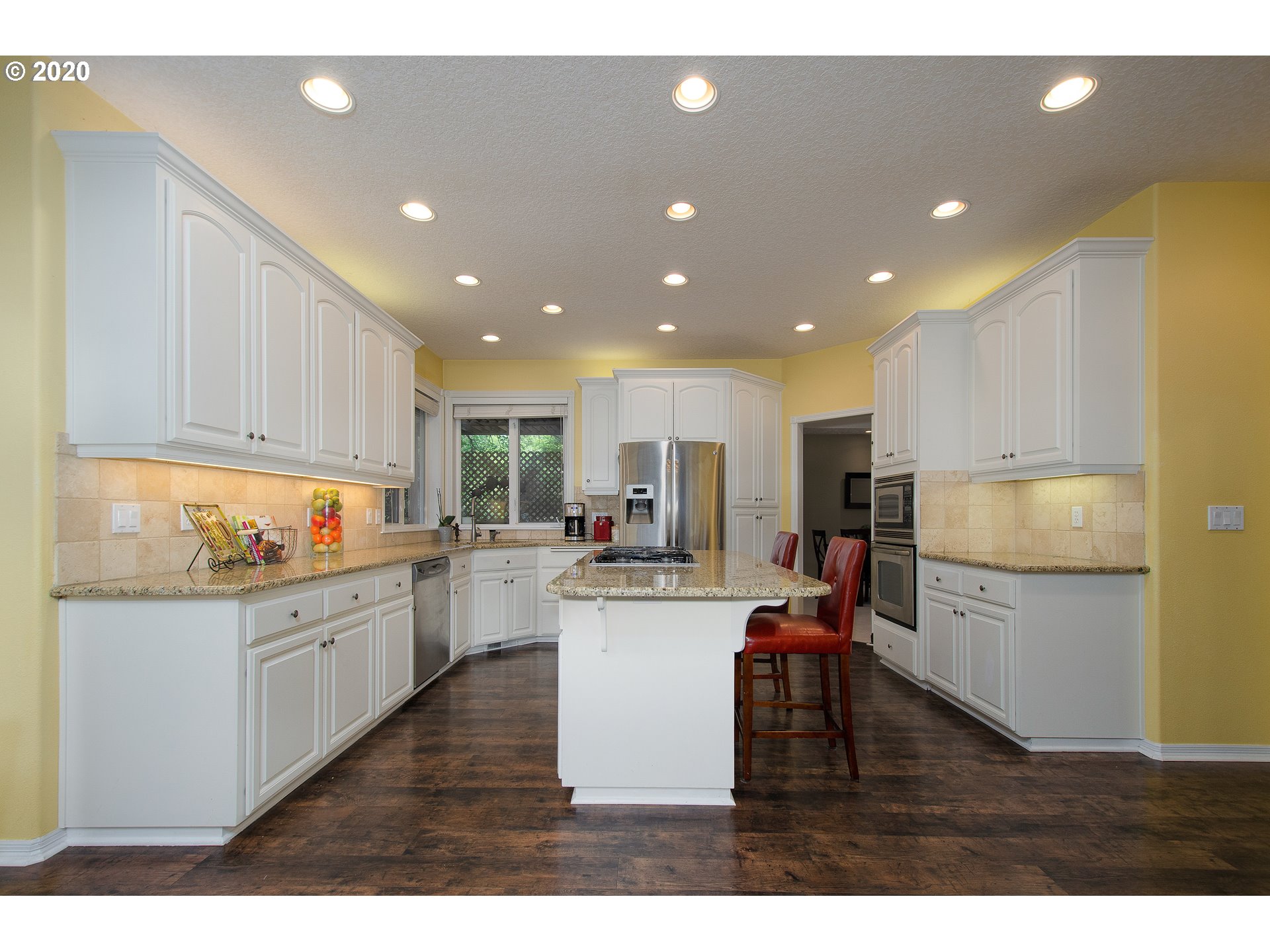 28547 Southwest Cascade Loop Wilsonville, OR 97070 - Photo 13 of 32 Gallery Image 13