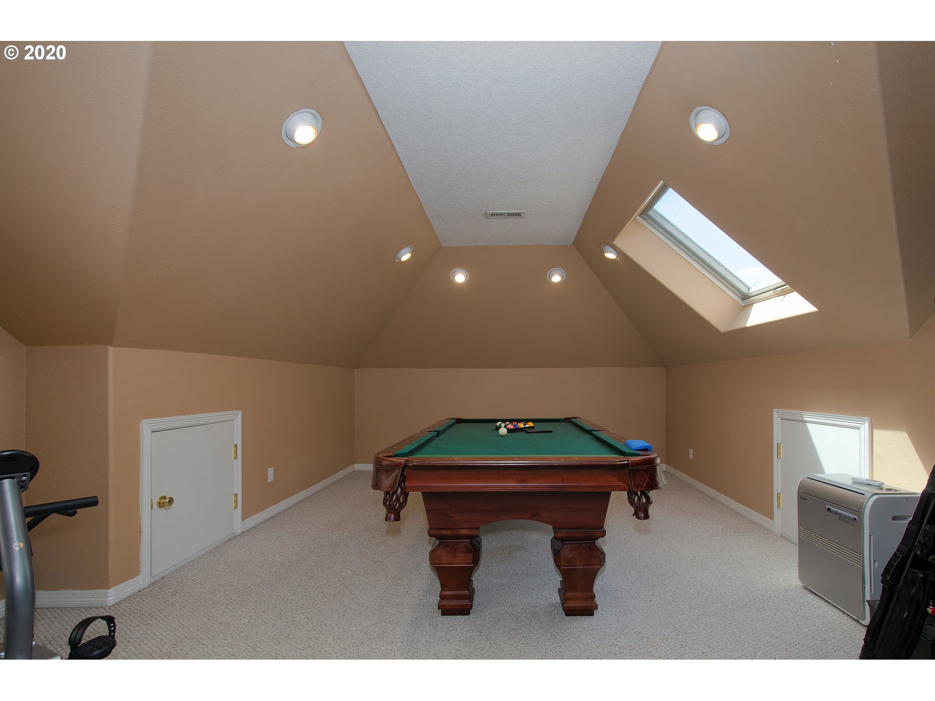 28547 Southwest Cascade Loop Wilsonville, OR 97070 - Photo 25 of 32 Gallery Image 25