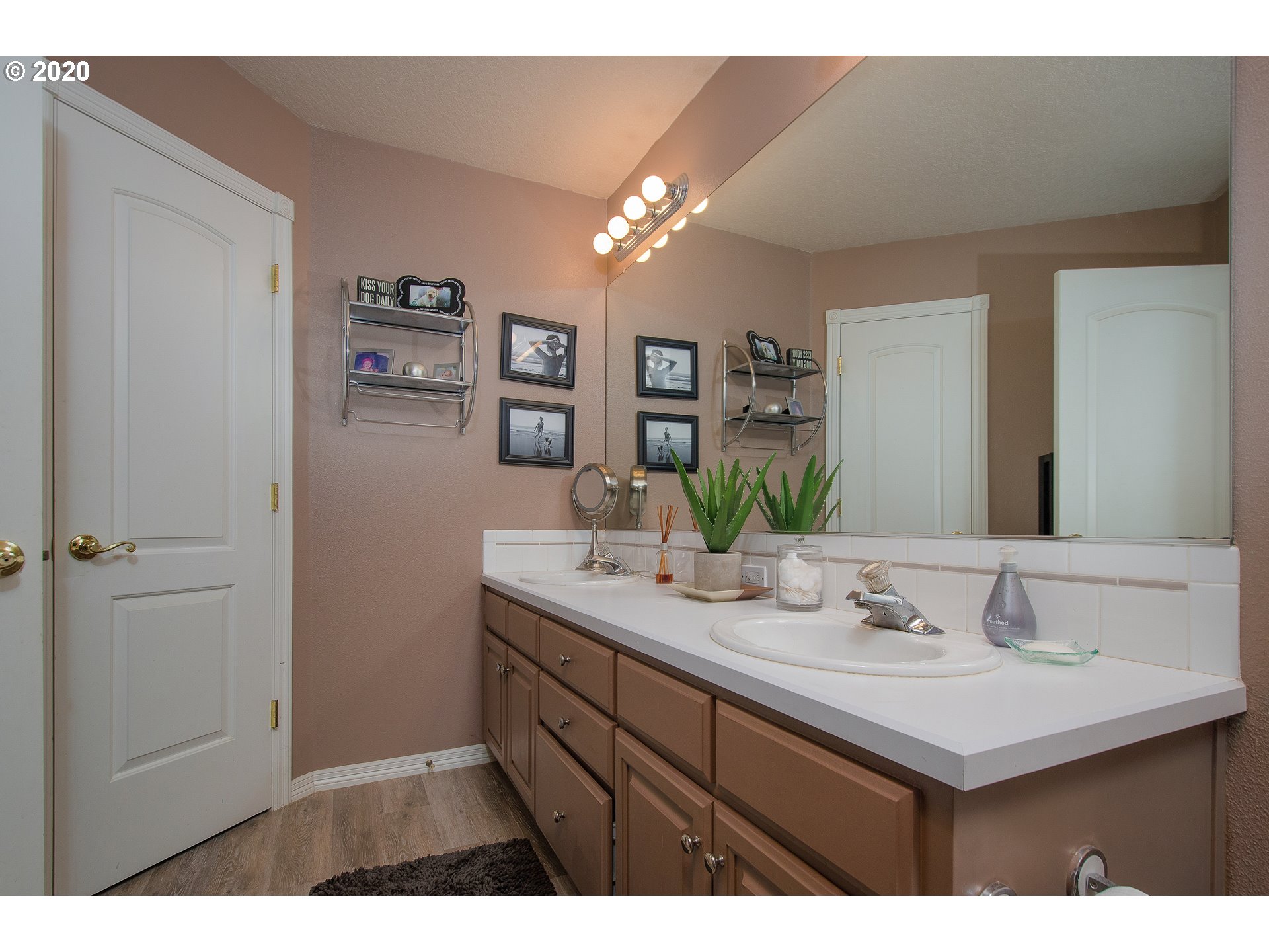 28547 Southwest Cascade Loop Wilsonville, OR 97070 - Photo 26 of 32 Gallery Image 26