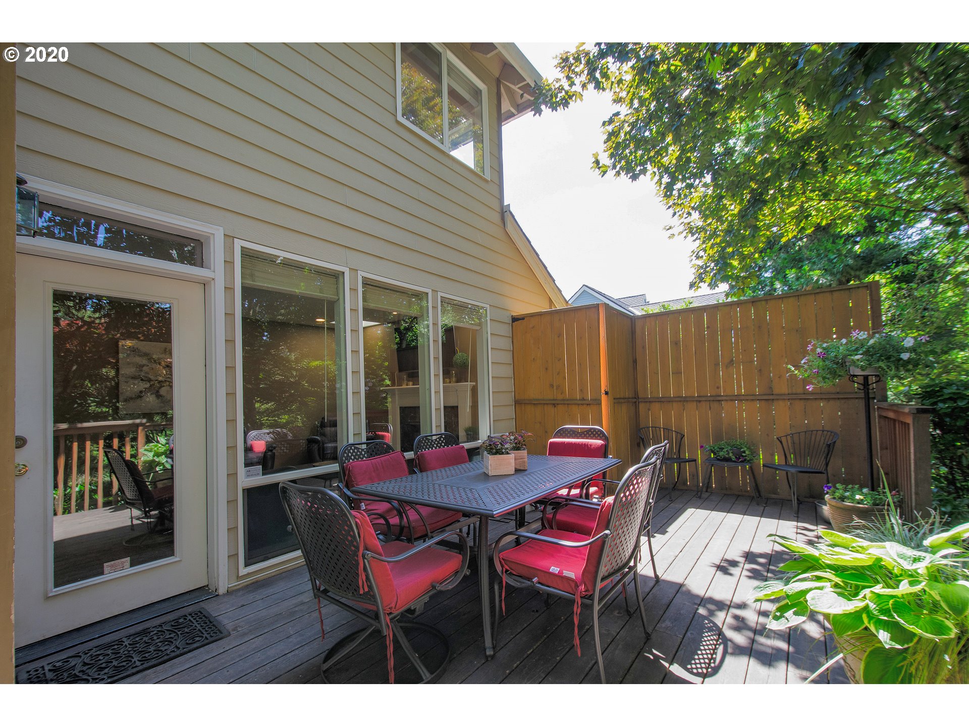 28547 Southwest Cascade Loop Wilsonville, OR 97070 - Photo 28 of 32 Gallery Image 28