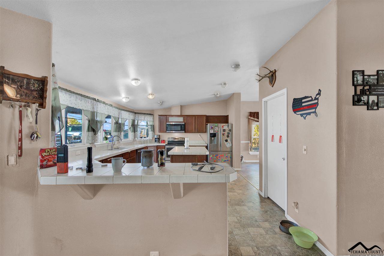 20590 Stewart Road Red Bluff, CA 96080 - Photo 18 of 39