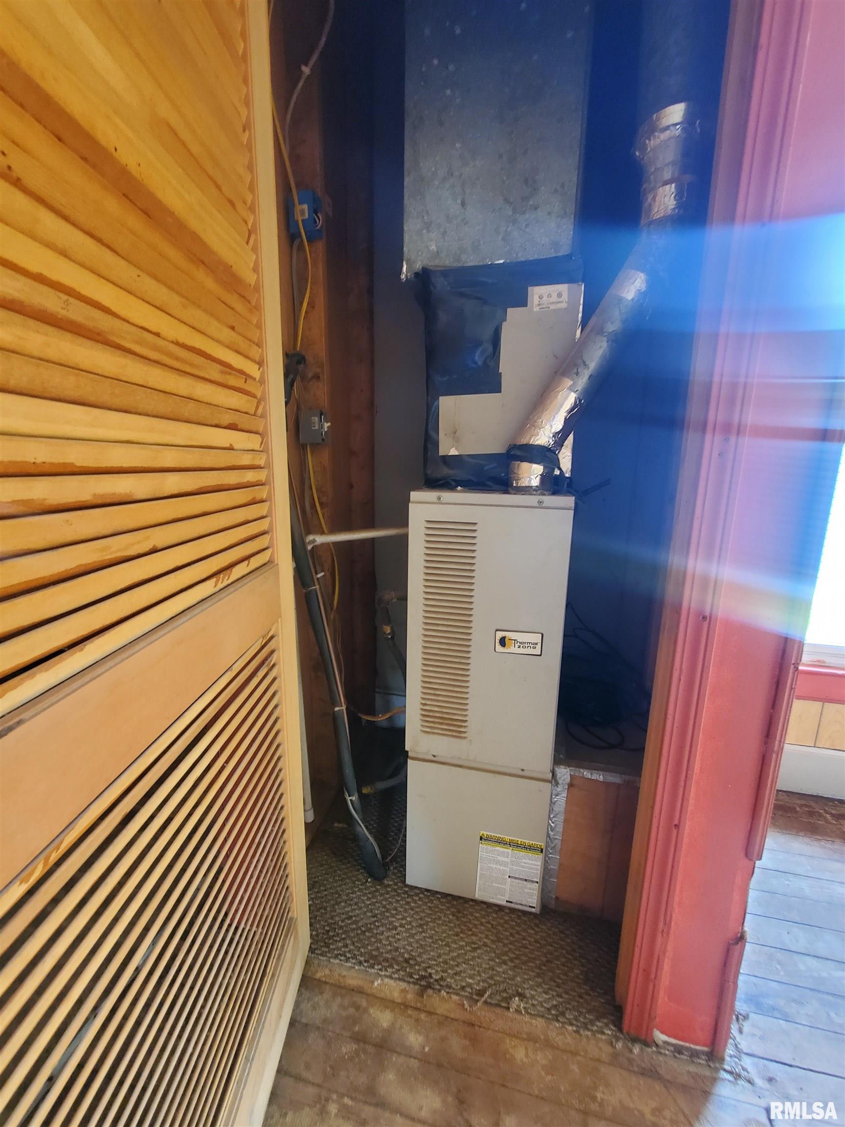 408 South State Street Christopher, IL 62822 - Photo 19 of 21