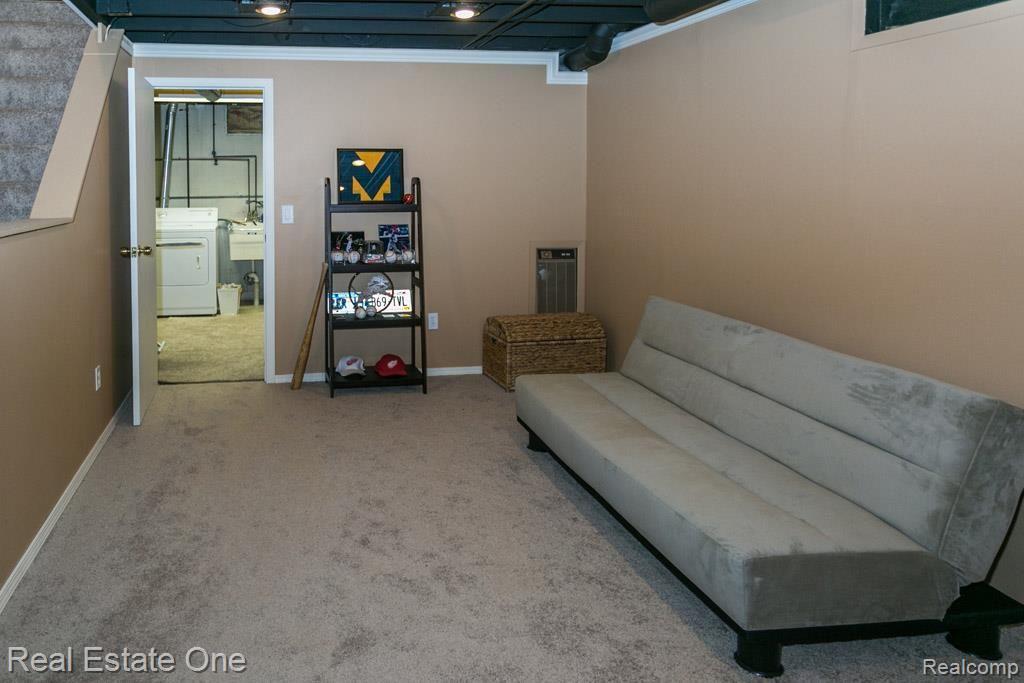 1351 Nightingale Road Wixom, MI 48393 - Photo 21 of 36 4Y0A6453.jpg