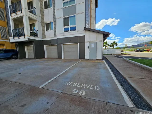 $2,500 | 91-3641 Iwikuamoo Street, Unit 4204, Ewa Beach, HI 96706