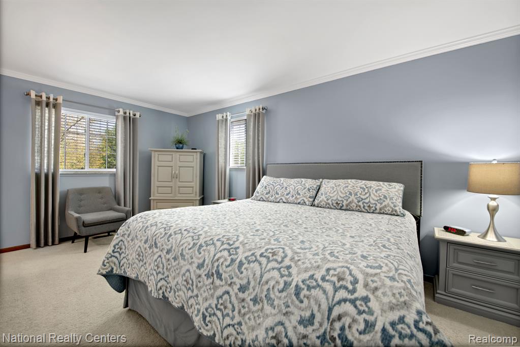 855 Bridgestone Drive Rochester Hills, MI 48309 - Photo 27 of 41