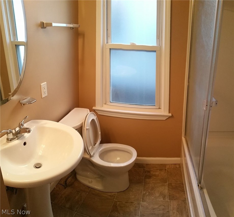 12830 Orme Road Cleveland, OH 44125 - Photo 21 of 27 Gallery Image 21