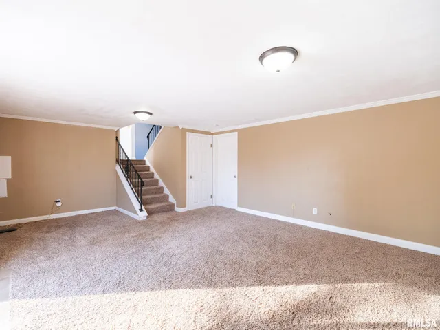 $279,900 | 13462 North Lakewood Drive, Dunlap, IL 61525