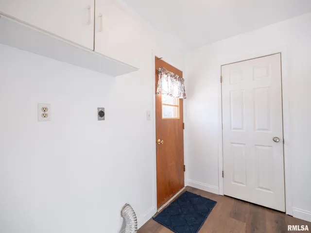 $279,900 | 13462 North Lakewood Drive, Dunlap, IL 61525