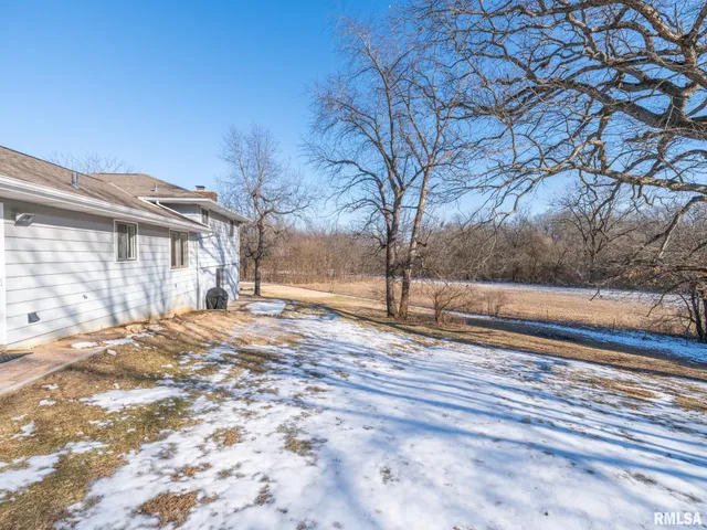 $279,900 | 13462 North Lakewood Drive, Dunlap, IL 61525