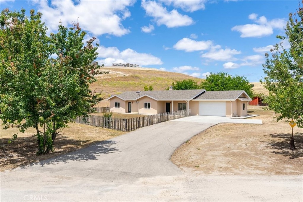 76846 Ranchita Canyon Road San Miguel, CA 93451 - Photo 35 of 51 a view of house with outdoor space and street view
