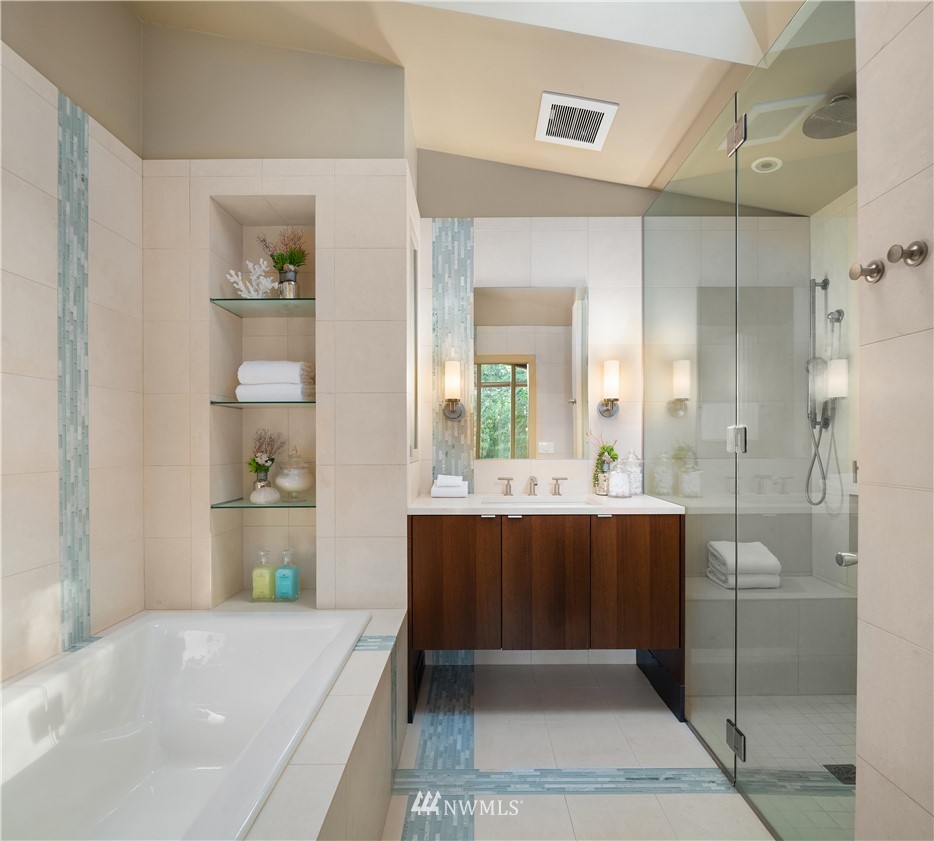 110 Northside Road Bellevue, WA 98004 - Photo 22 of 37 a bathroom with a bathtub shower and sink