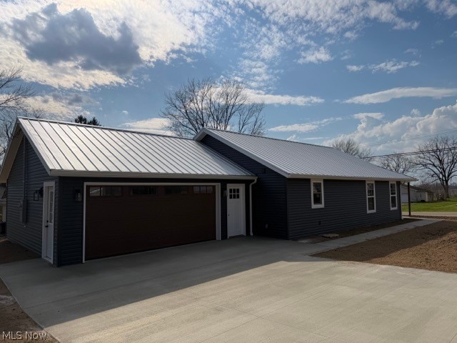6446 Navarre Road Southwest Navarre, OH 44662 - Photo 3 of 18