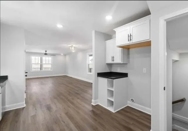 $1,800 | 64 West High Street, Clarksville, TN 37040