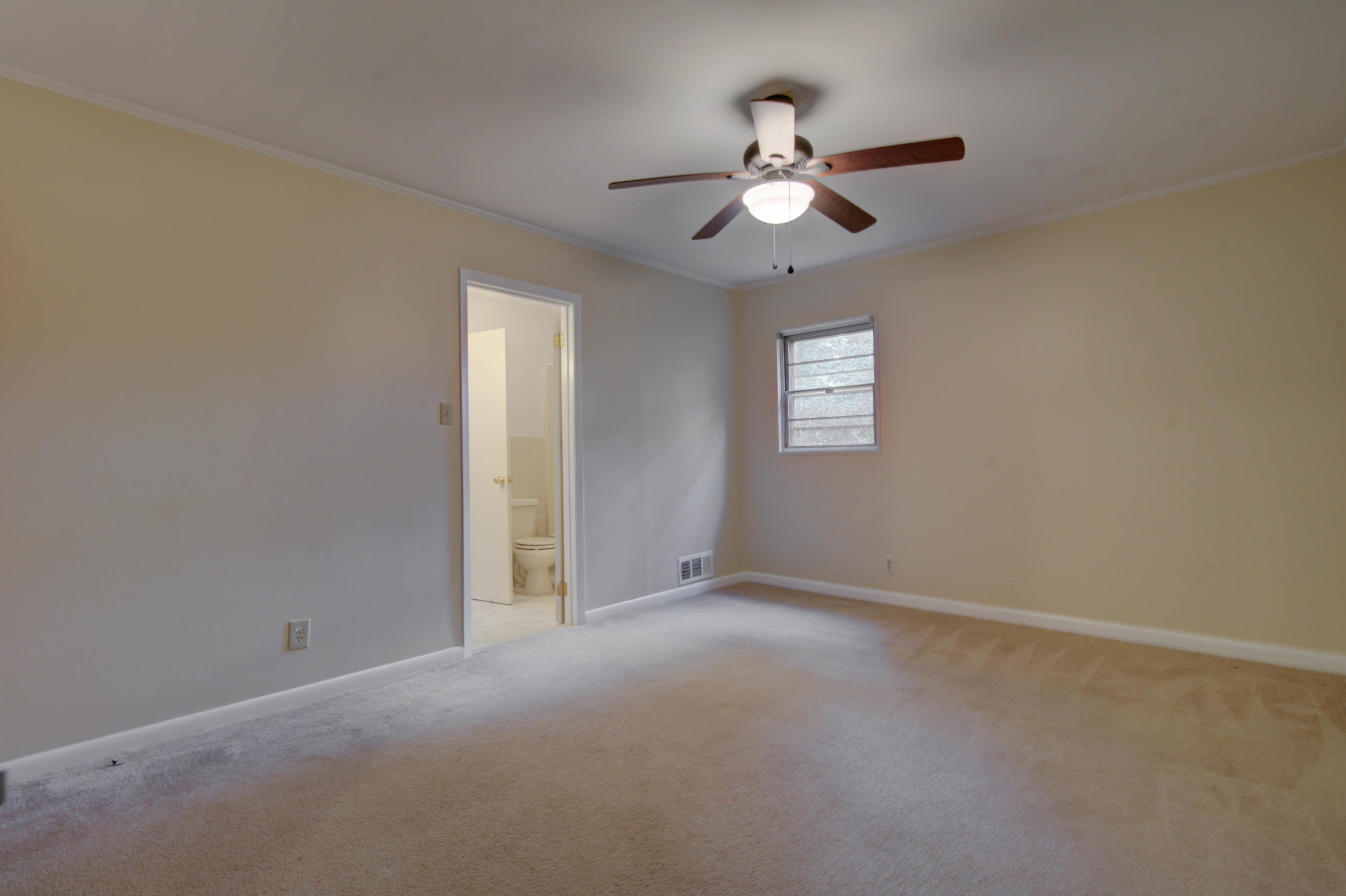 229 Alhambra Road Oak Ridge, TN 37830 - Photo 13 of 22 13