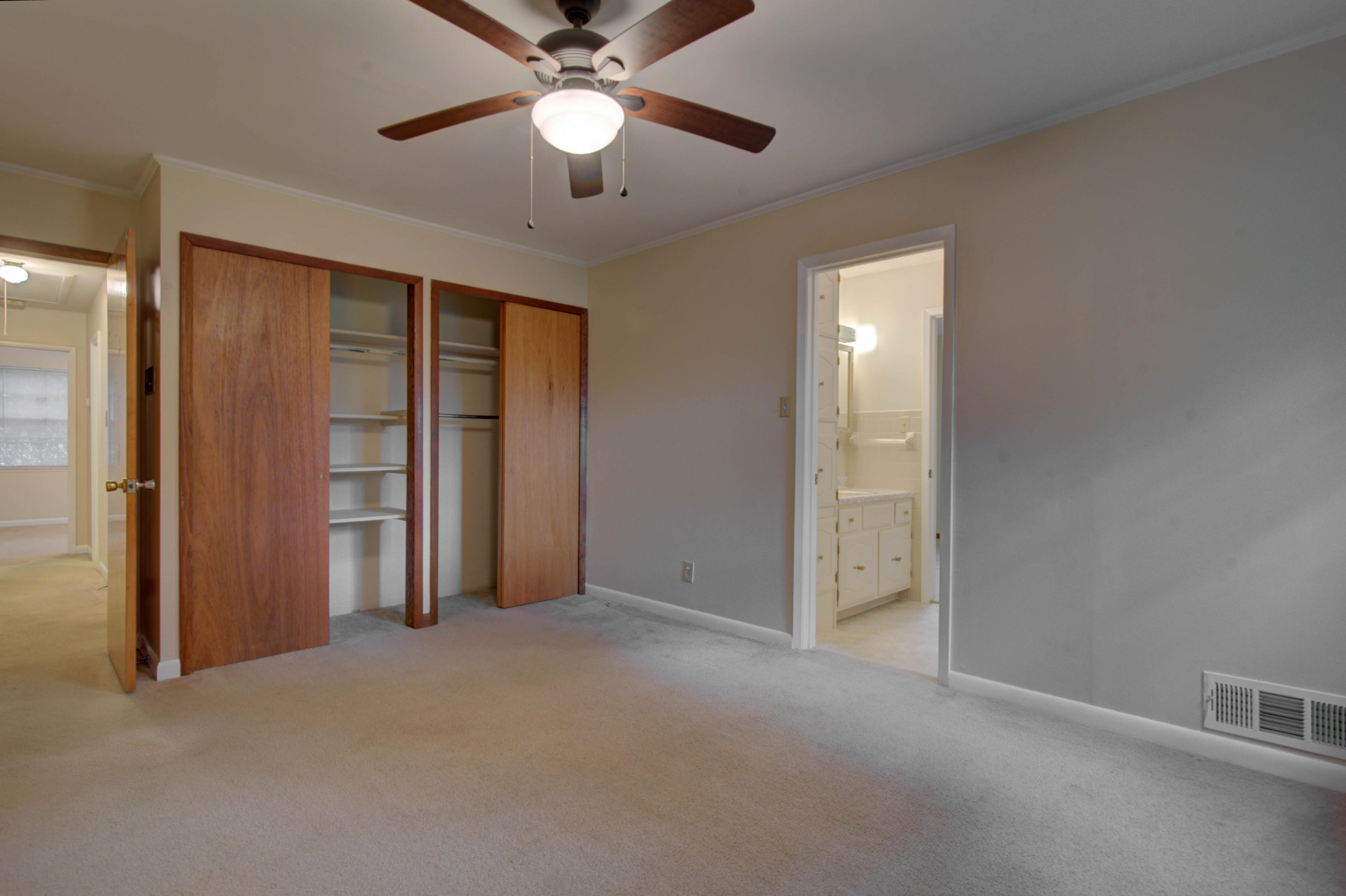 229 Alhambra Road Oak Ridge, TN 37830 - Photo 14 of 22 14