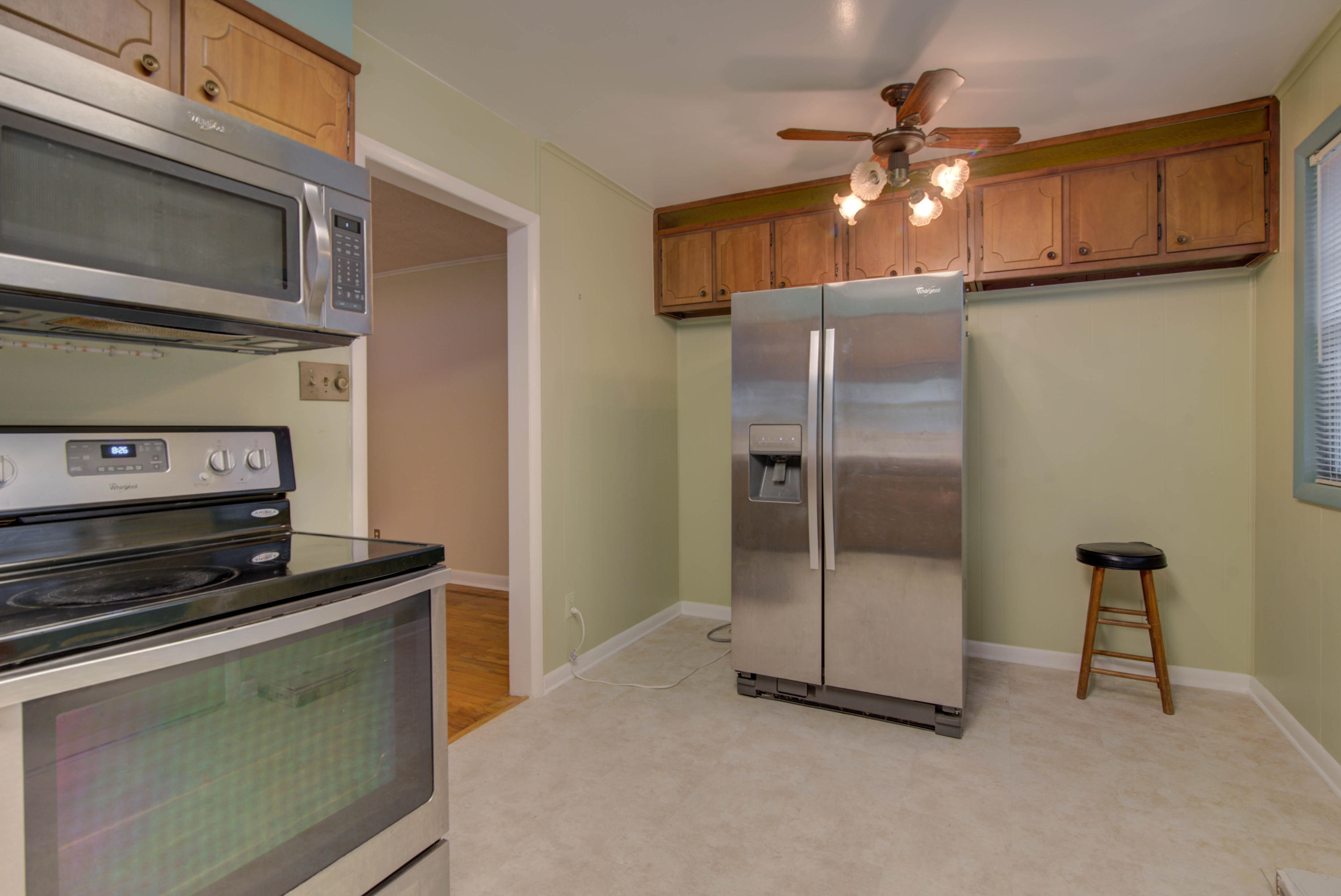 229 Alhambra Road Oak Ridge, TN 37830 - Photo 7 of 22 7