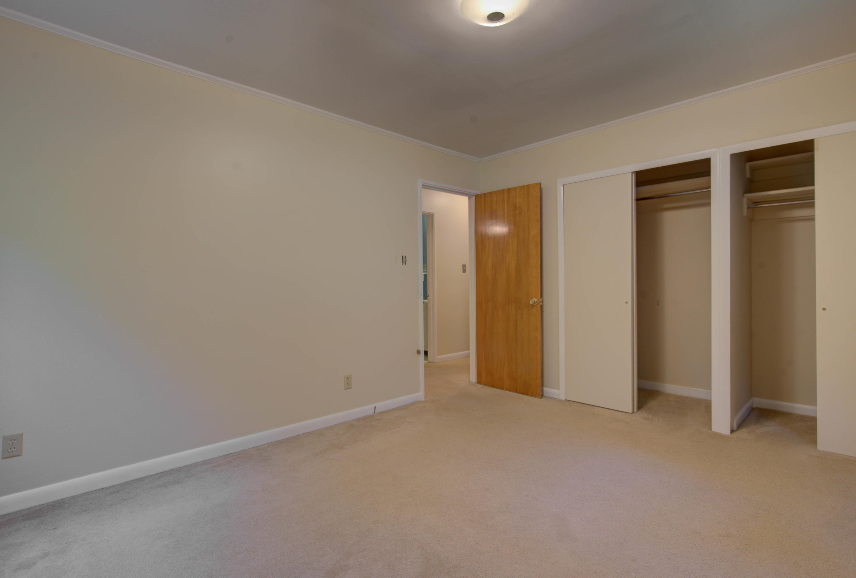 229 Alhambra Road Oak Ridge, TN 37830 - Photo 9 of 22 9