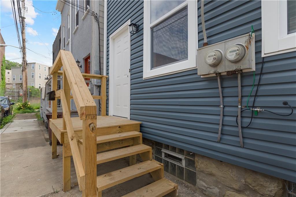 1-2 Rickenbach Street Pittsburgh, PA 15212 - Photo 4 of 30 Gallery Image 4
