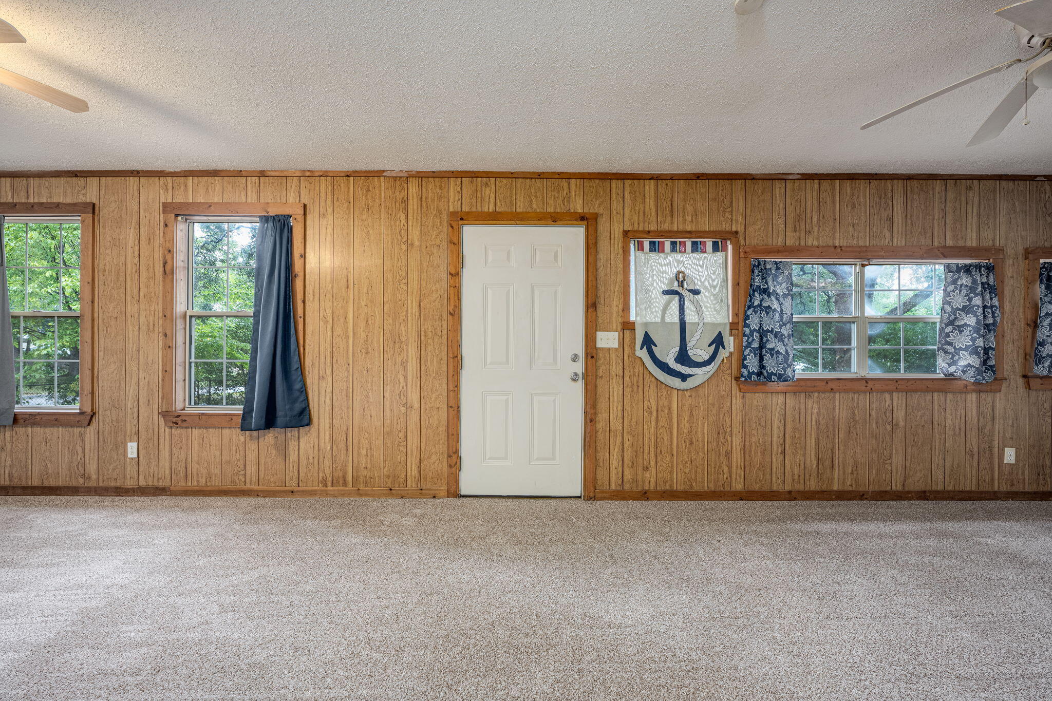 502 Forrest Court Crestview, FL 32539 - Photo 14 of 38 502 Forrest Ct-Crestview-18