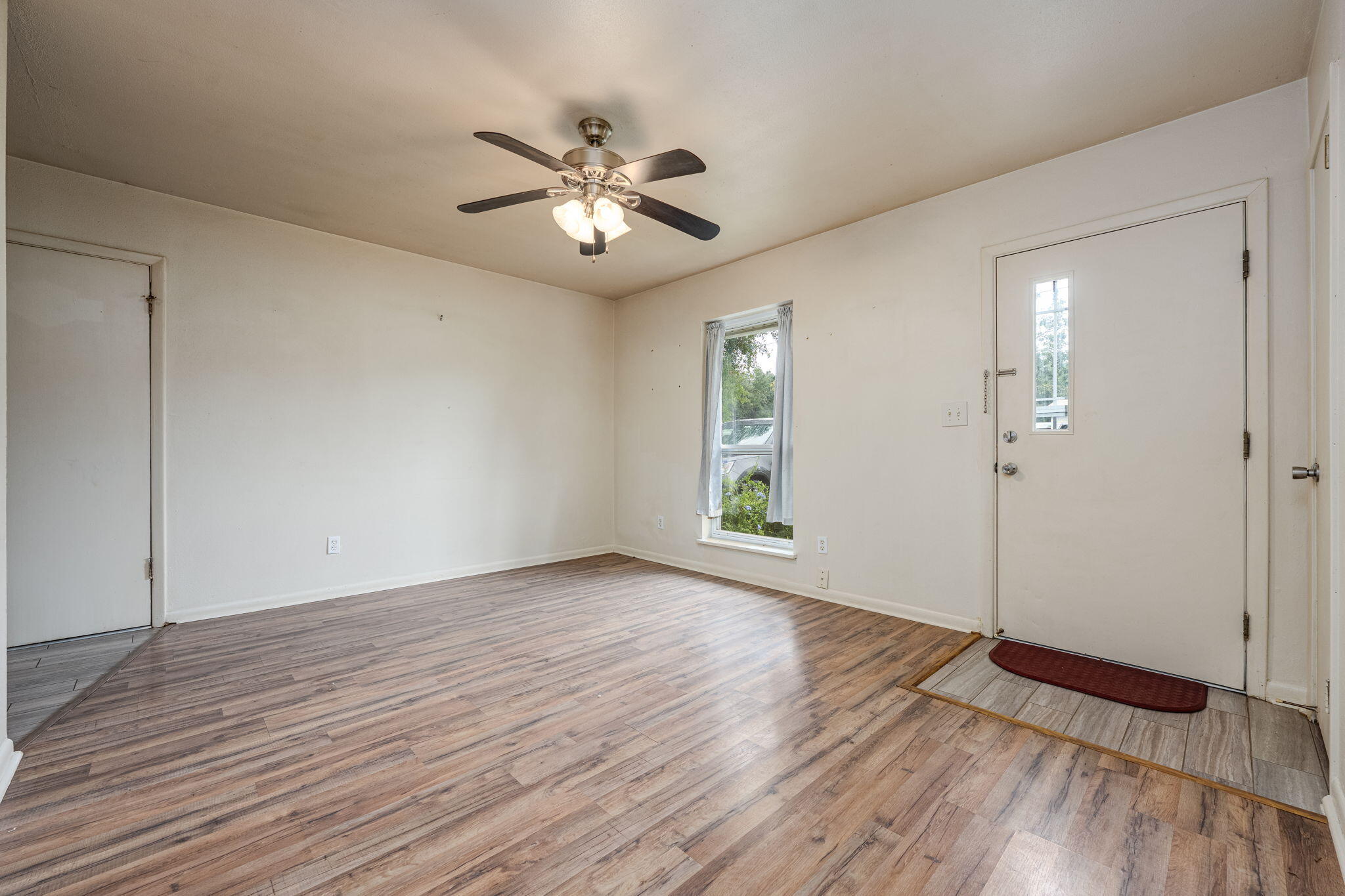 502 Forrest Court Crestview, FL 32539 - Photo 20 of 38 502 Forrest Ct-Crestview-6