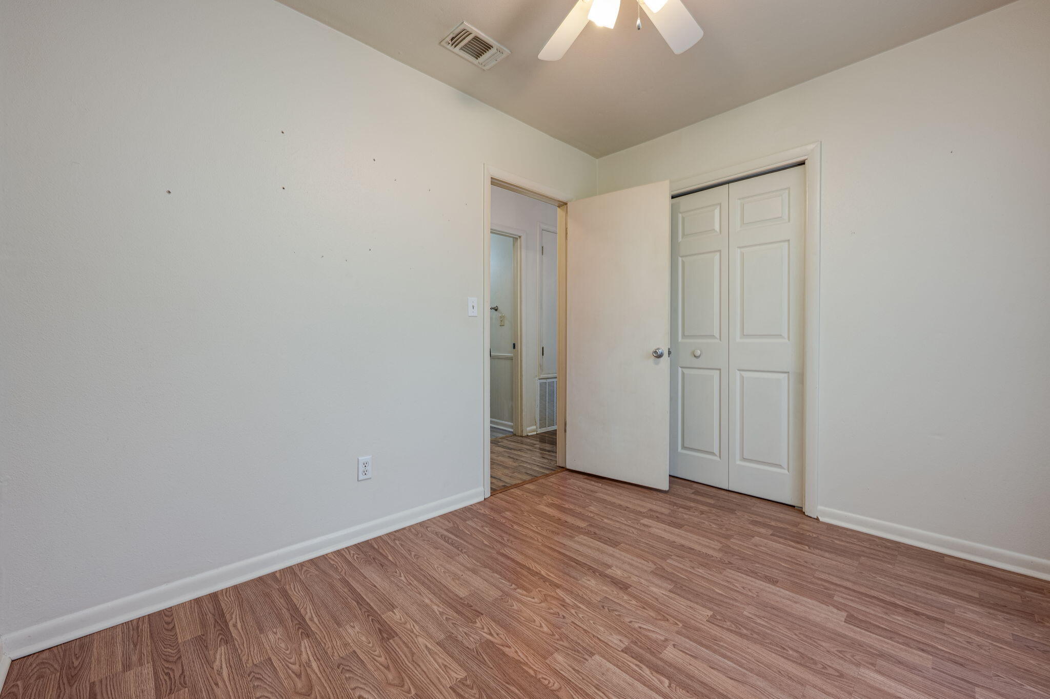 502 Forrest Court Crestview, FL 32539 - Photo 31 of 38 502 Forrest Ct-Crestview-33