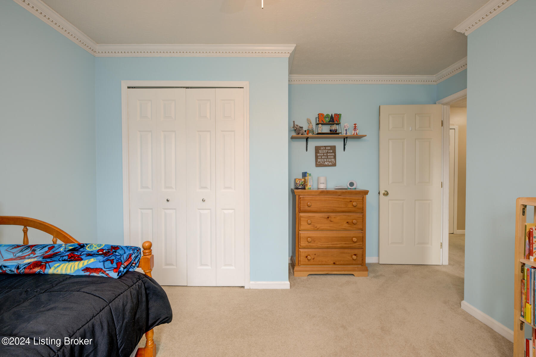 4208 Seagrape Road Louisville, KY 40299 - Photo 29 of 38 Photo of 3rd bedroom