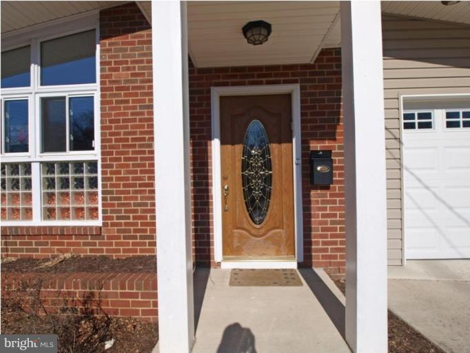 711 North Belgrade Road Silver Spring, MD 20902 - Photo 14 of 25 a view of a door and a outdoor space