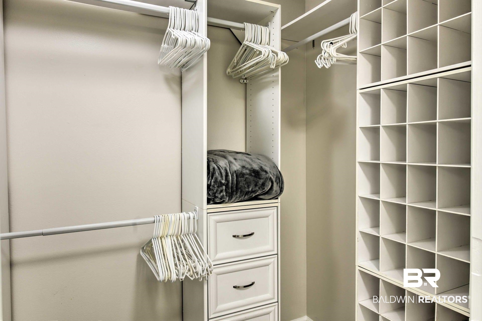 27580 Canal Road, Unit 1507 Orange Beach, AL 36561 - Photo 16 of 38