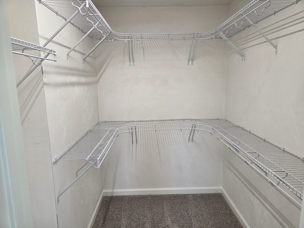 39 Kelly Lane Lynn, MA 01904 - Photo 13 of 32