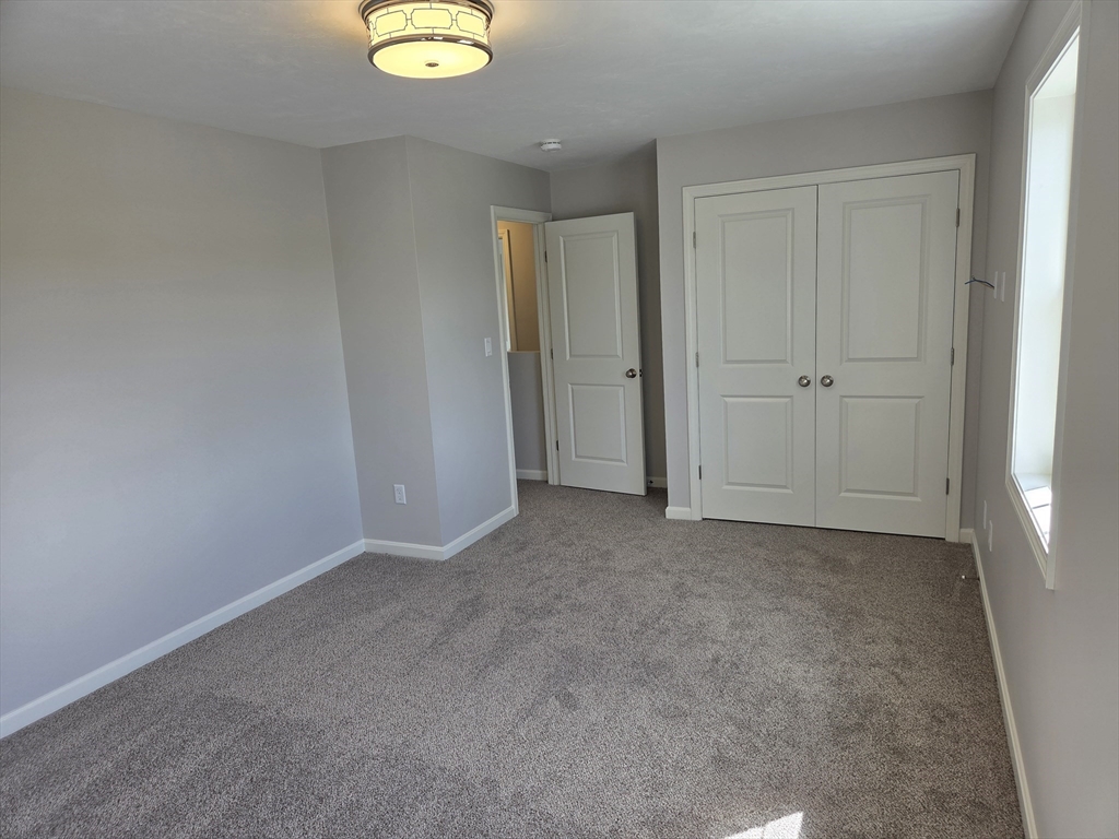 39 Kelly Lane Lynn, MA 01904 - Photo 19 of 32