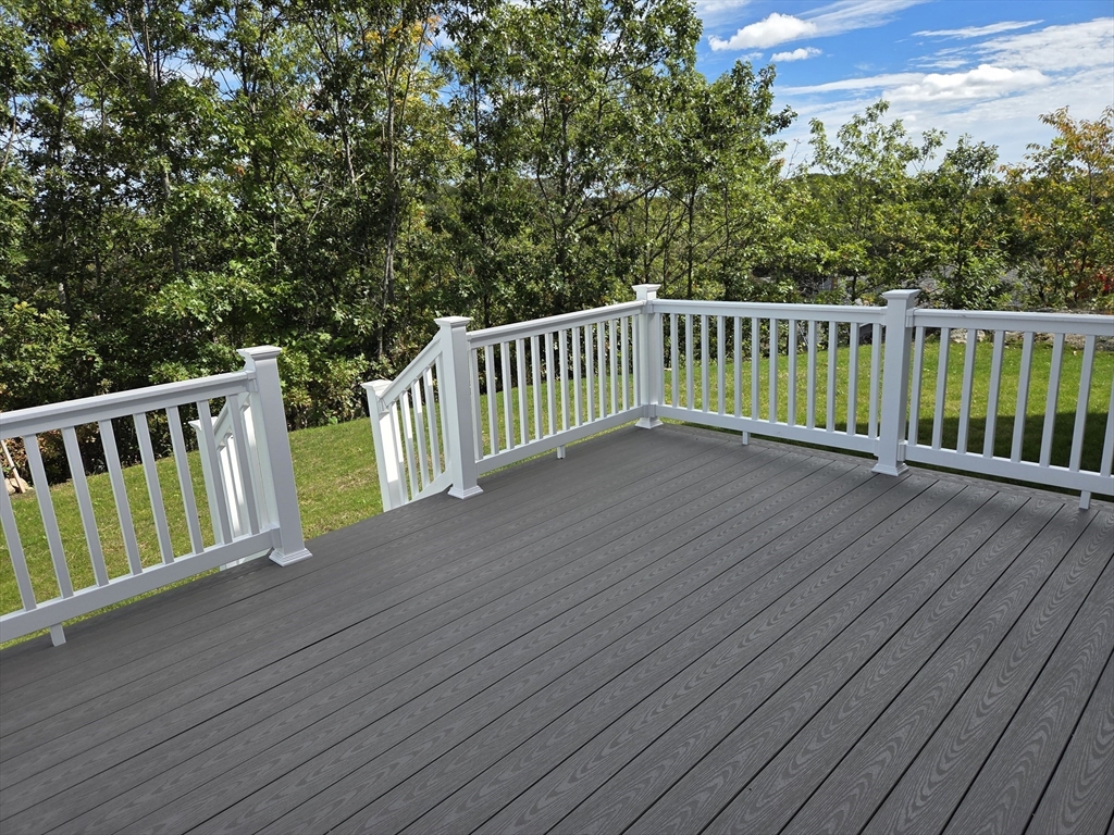 39 Kelly Lane Lynn, MA 01904 - Photo 20 of 32