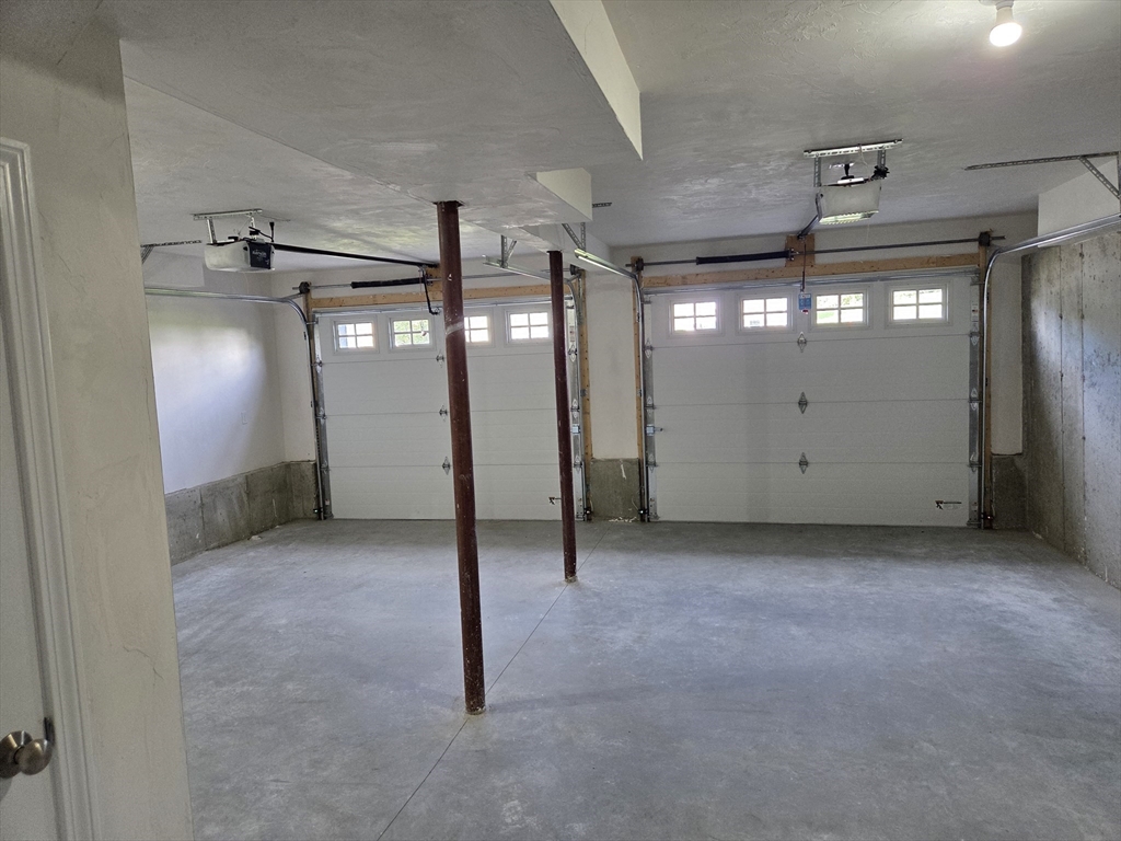 39 Kelly Lane Lynn, MA 01904 - Photo 26 of 32