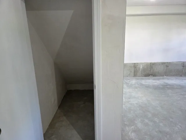 $820,000 | 39 Kelly Lane, Lynn, MA 01904