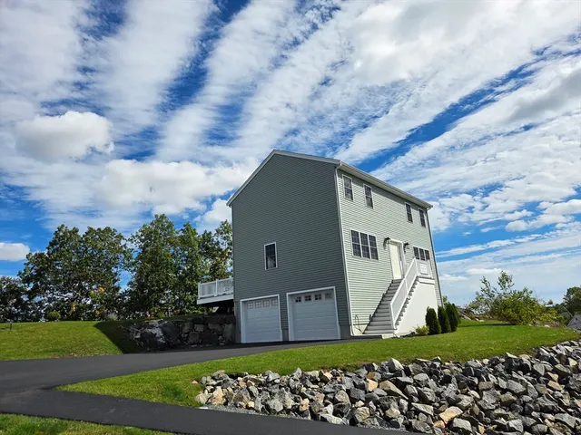 $820,000 | 39 Kelly Lane, Lynn, MA 01904