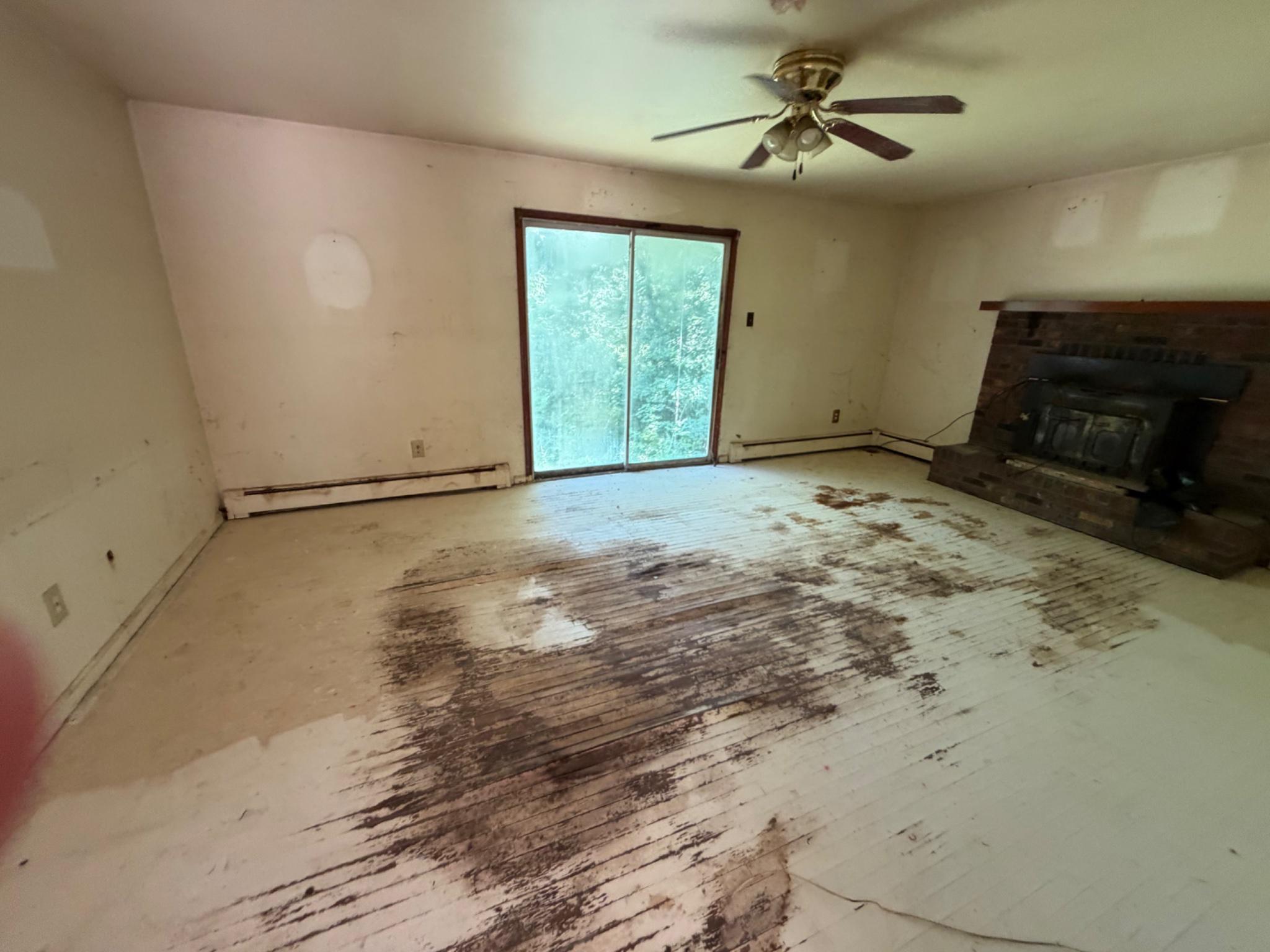 509 Jericho Road Bridgeton, NJ 08302 - Photo 4 of 10 Blank canvas awaiting transformation.