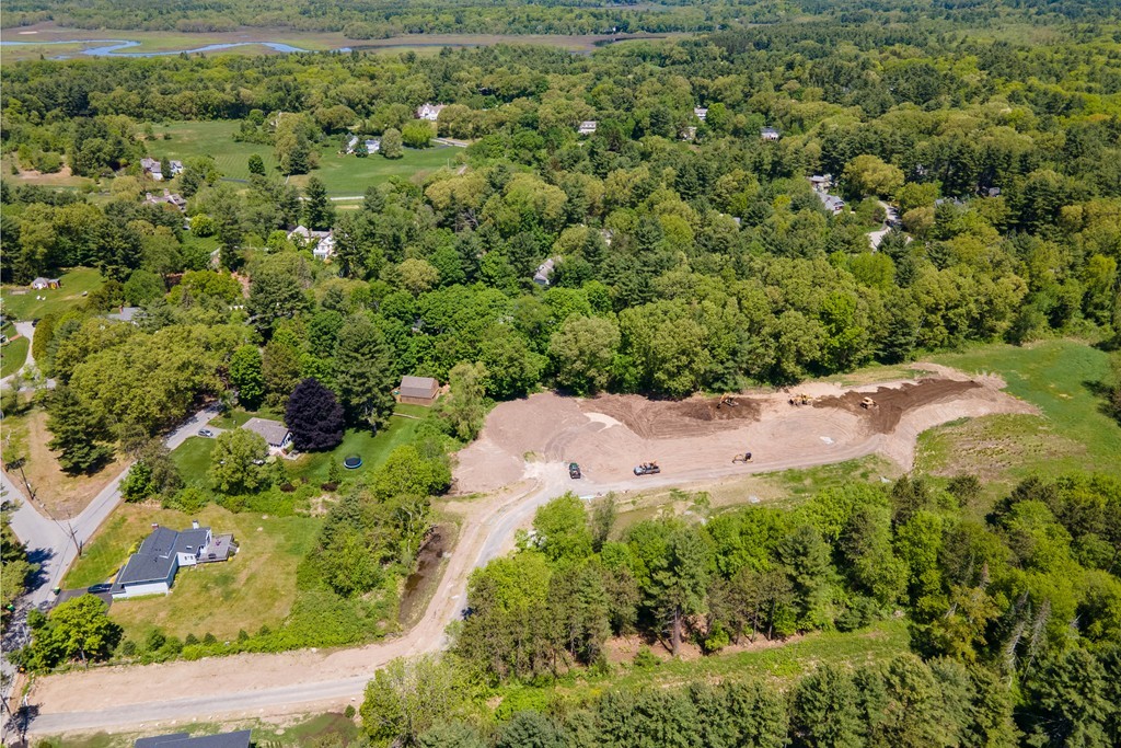 21 Training Field Road Wayland, MA 01778 - Photo 3 of 12