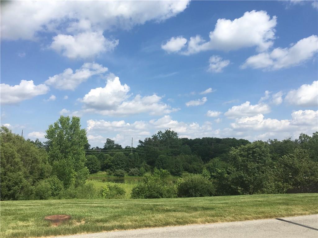 9760 Highpoint Ridge Drive, Unit 101 Fishers, IN 46037 - Photo 39 of 42