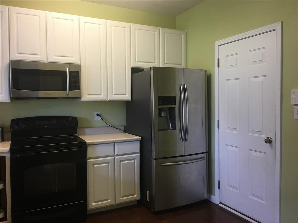 9760 Highpoint Ridge Drive, Unit 101 Fishers, IN 46037 - Photo 7 of 42