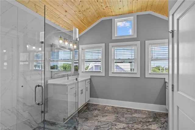 $2,950,000 | 101 Melanie Street, Emerald Isle, NC 28594